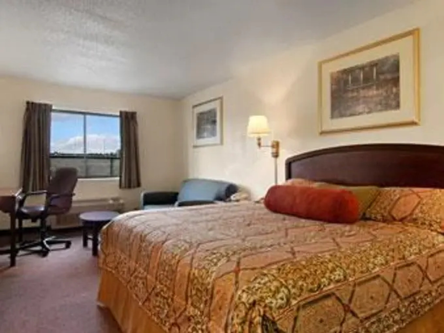 Baymont Inn and Suites Smyrna