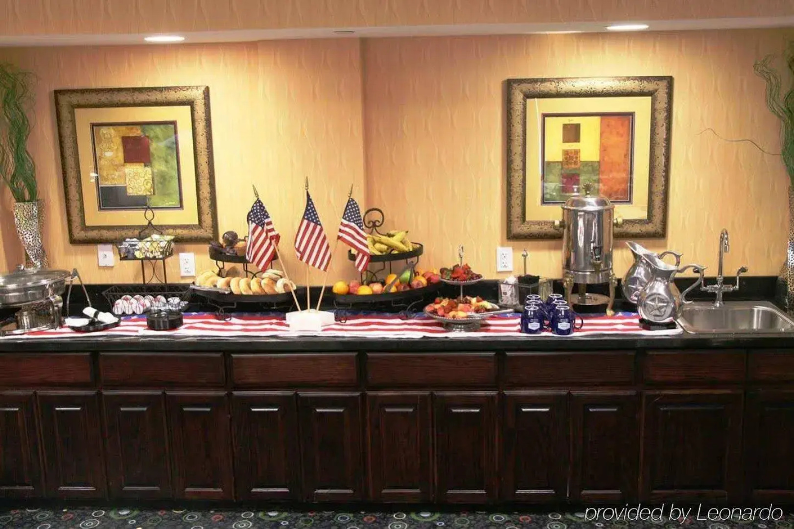 Hampton Inn & Suites Dallas/Lewisville-Vista Ridge Mall, TX