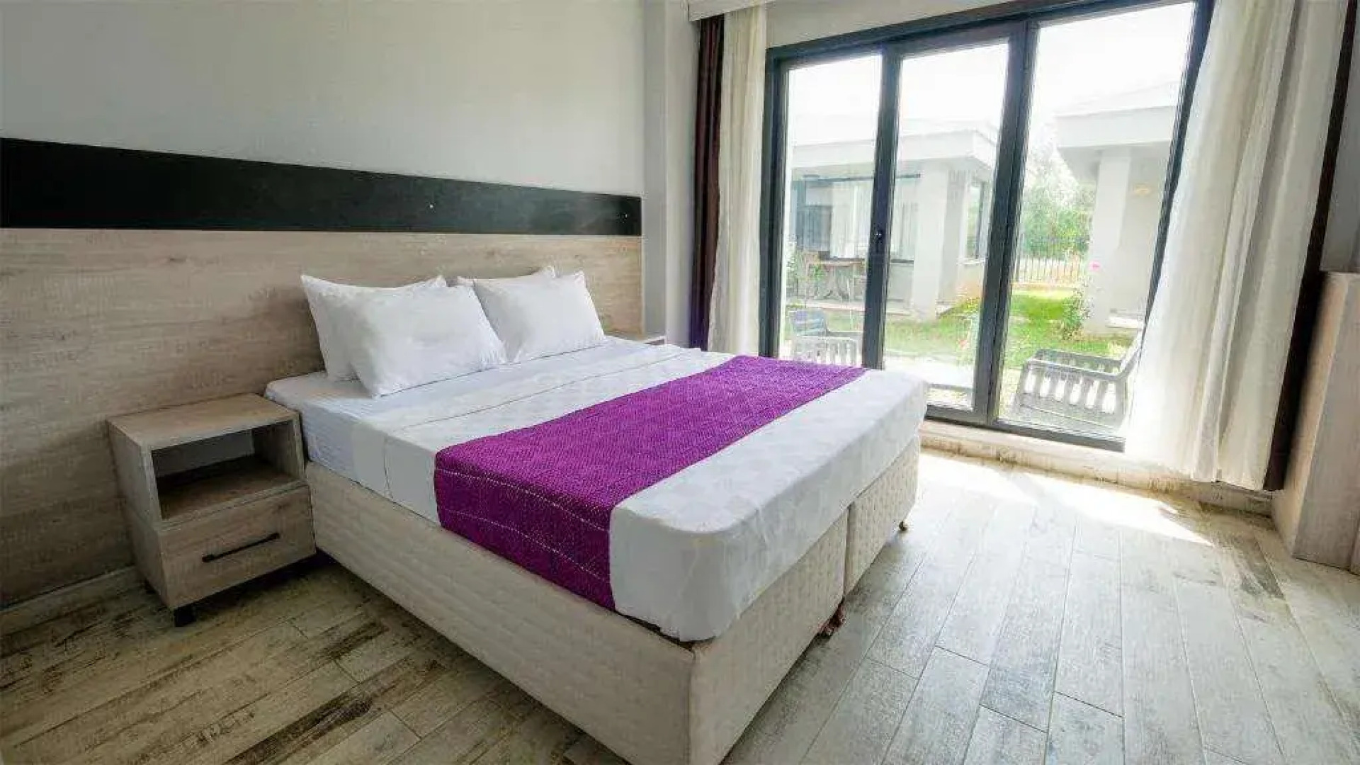 Yaliköy Deni̇z Otel