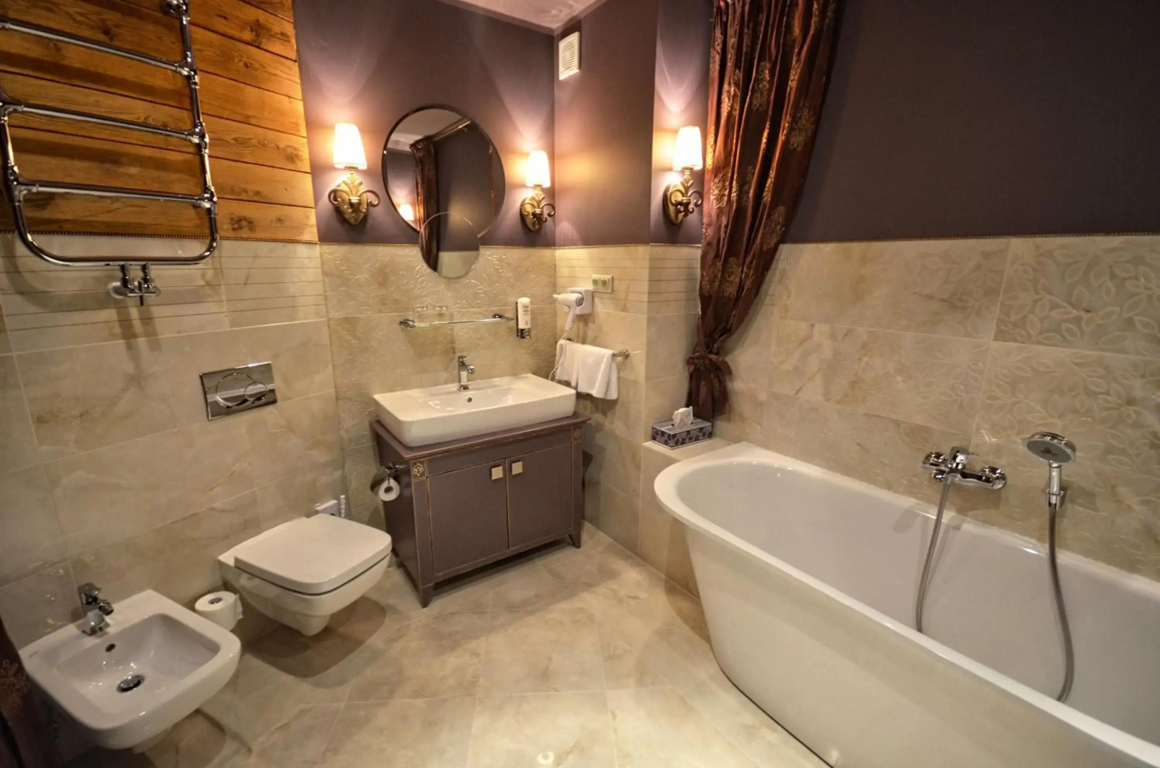 Hotel Zubrówka Bialowieza