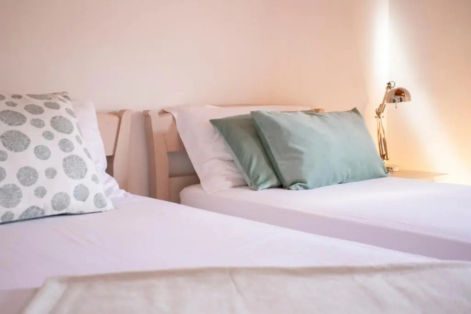 Iseo Lake Accommodations