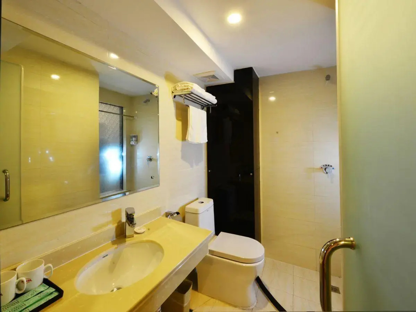 Qingdao Feitong Digital Hotel
