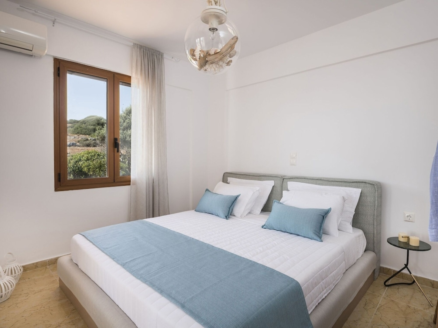 Family Friendly Property With Private Pool & Sea Views, Near Beach