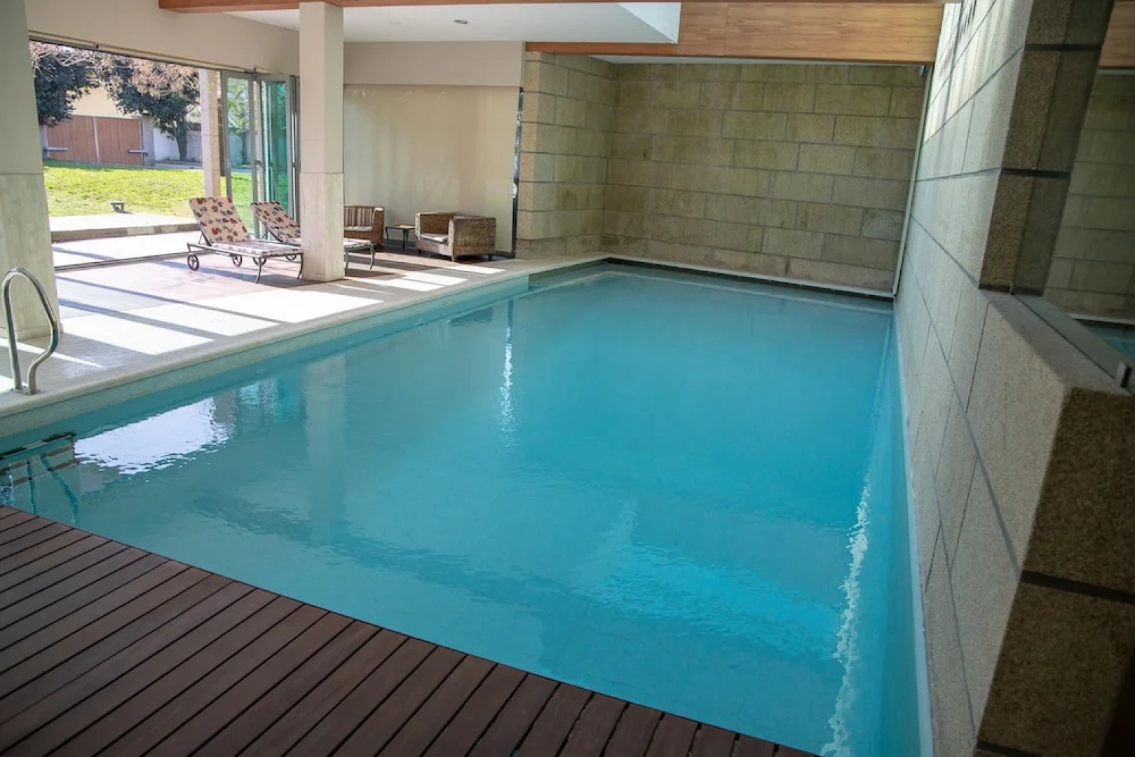 Villa With 4 Bedrooms in Santo Tirso, With Indoor Pool, Enclosed Garde