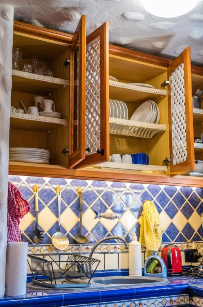 Silence's Cave Rural House