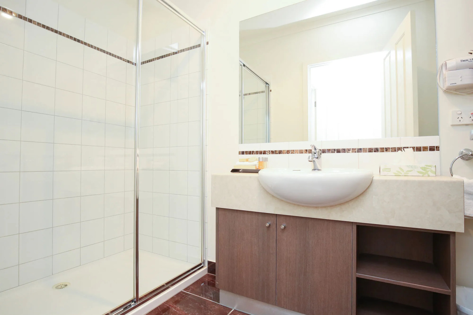 Aquarius All Suite Apartments