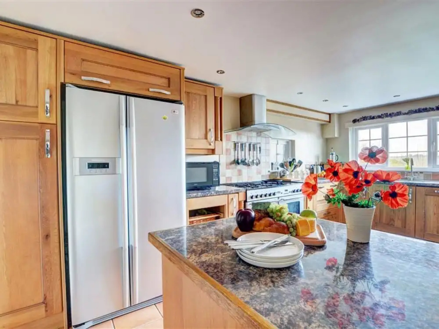 Spacious Holiday Home in Ilkerton With Garden