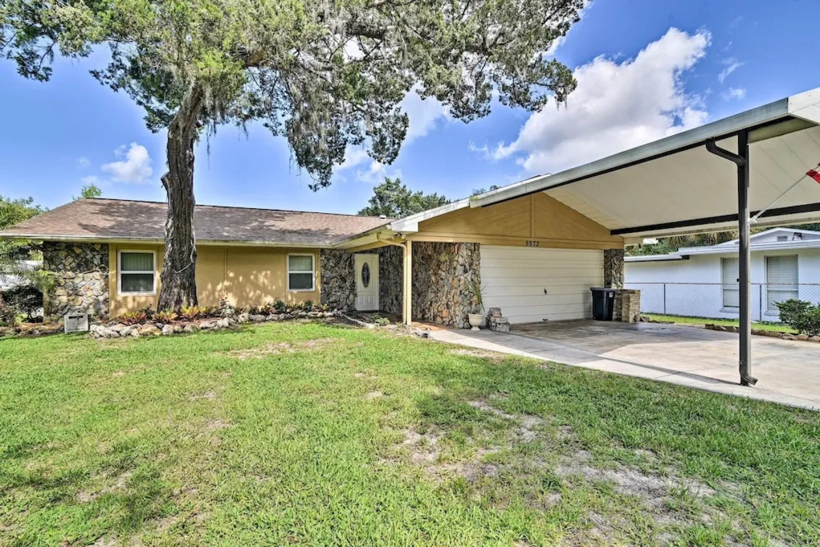 Riverfront Home With Private Dock, Fire Pit!