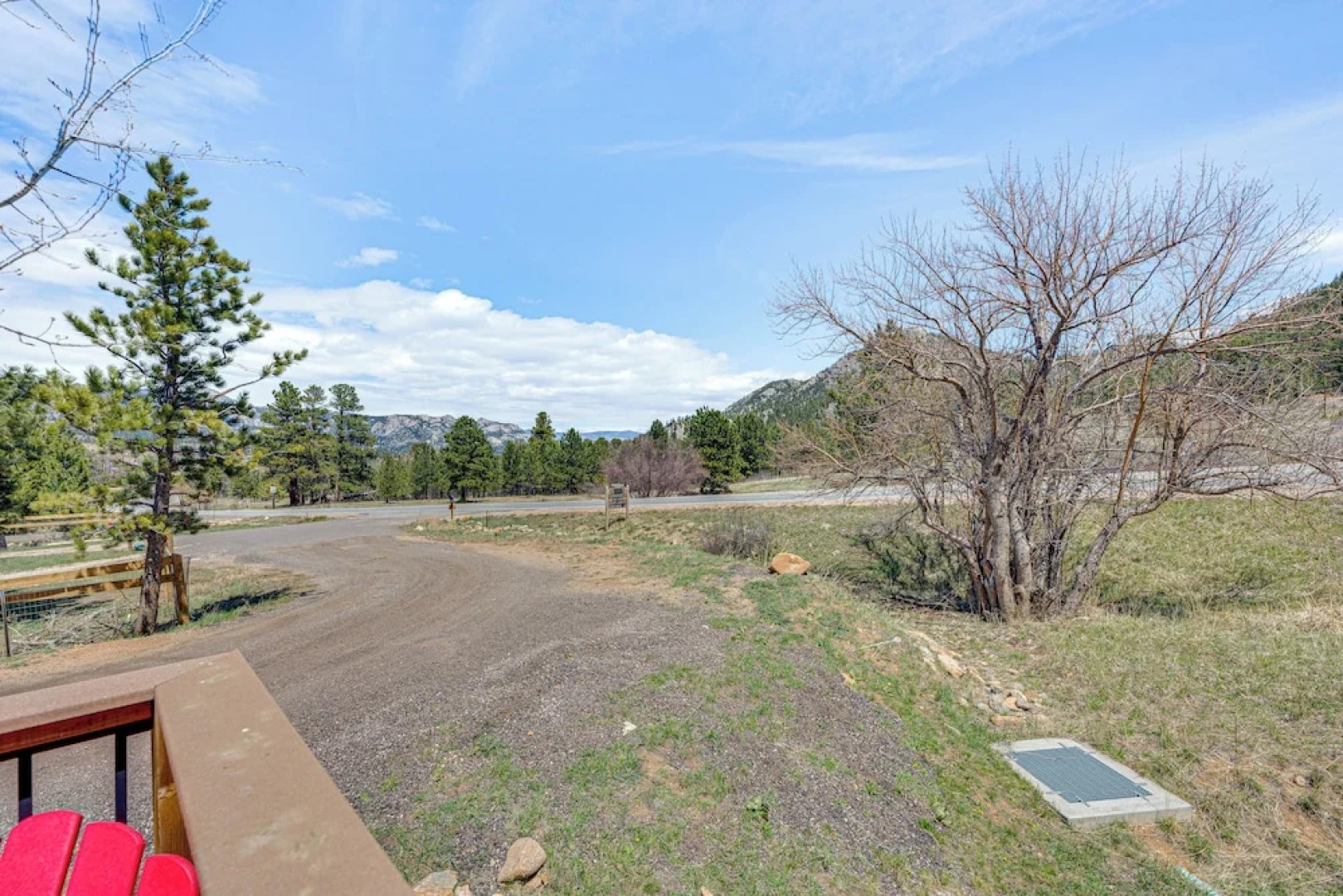 Newly Built Estes Park Townhome, 2 Miles to Rmnp!