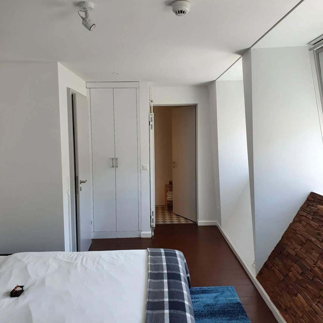 Top city center Lion Monument