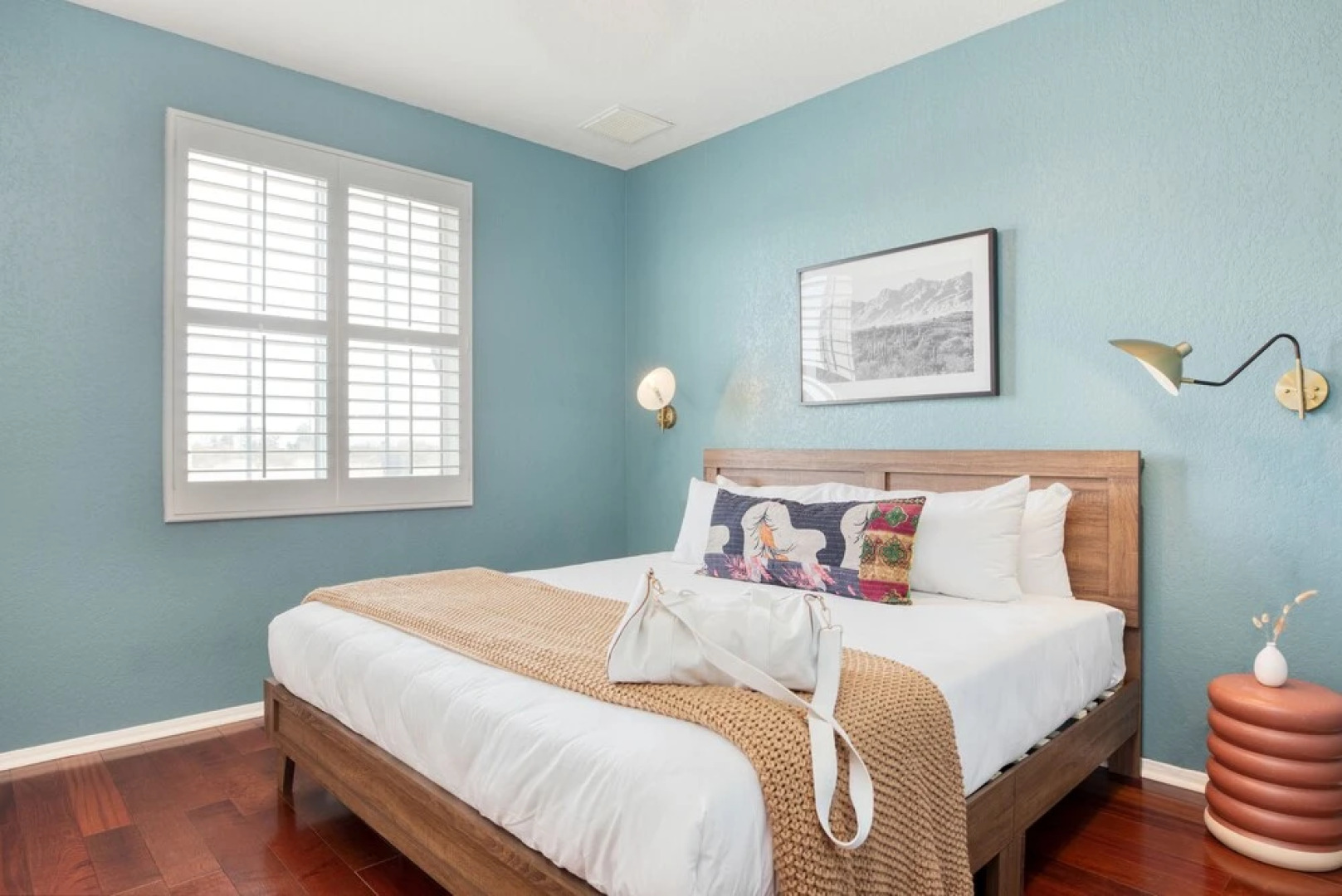 Salton by Avantstay Luxury Desert Estate w/ A Gorgeous Interior, Pool, Patio & Ping Pong!