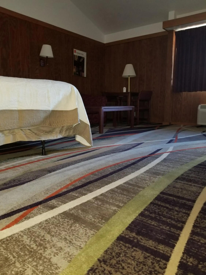 The Round Barn Lodge