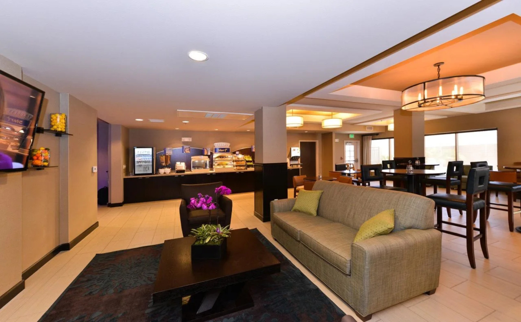 Holiday Inn Express & Suites Indio - Coachella Valley by IHG