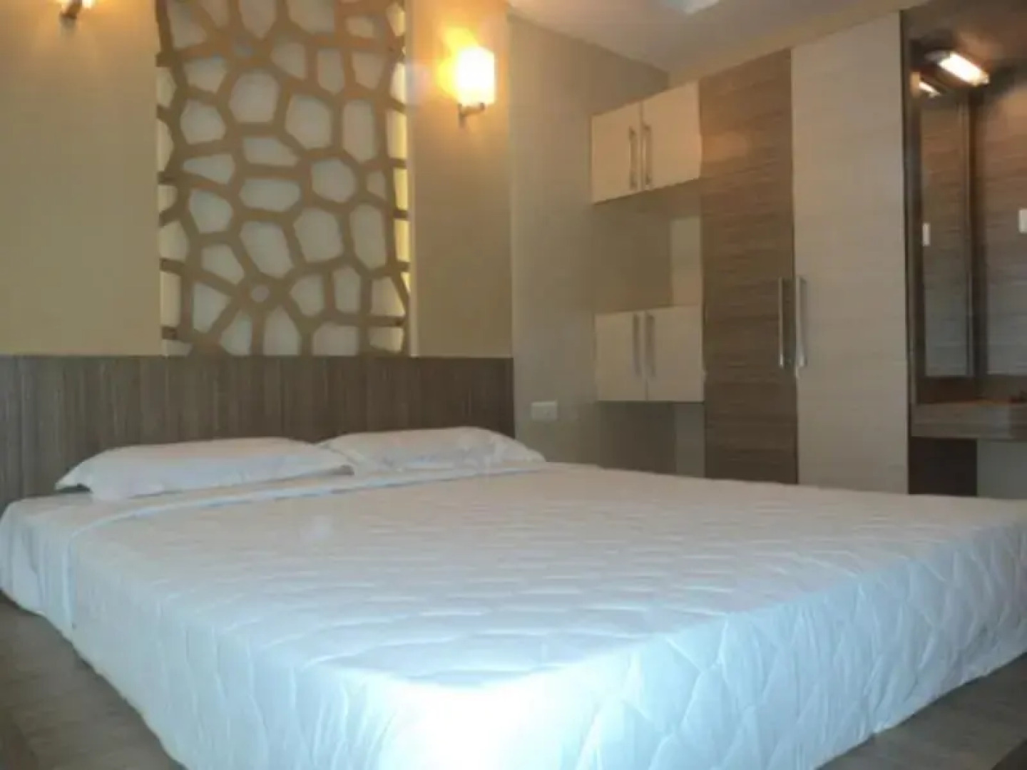 Royal Castle Apartment