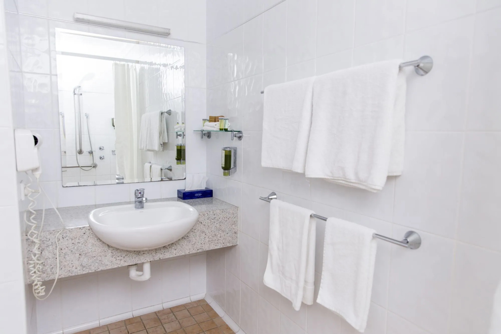 Charlotte Apartments