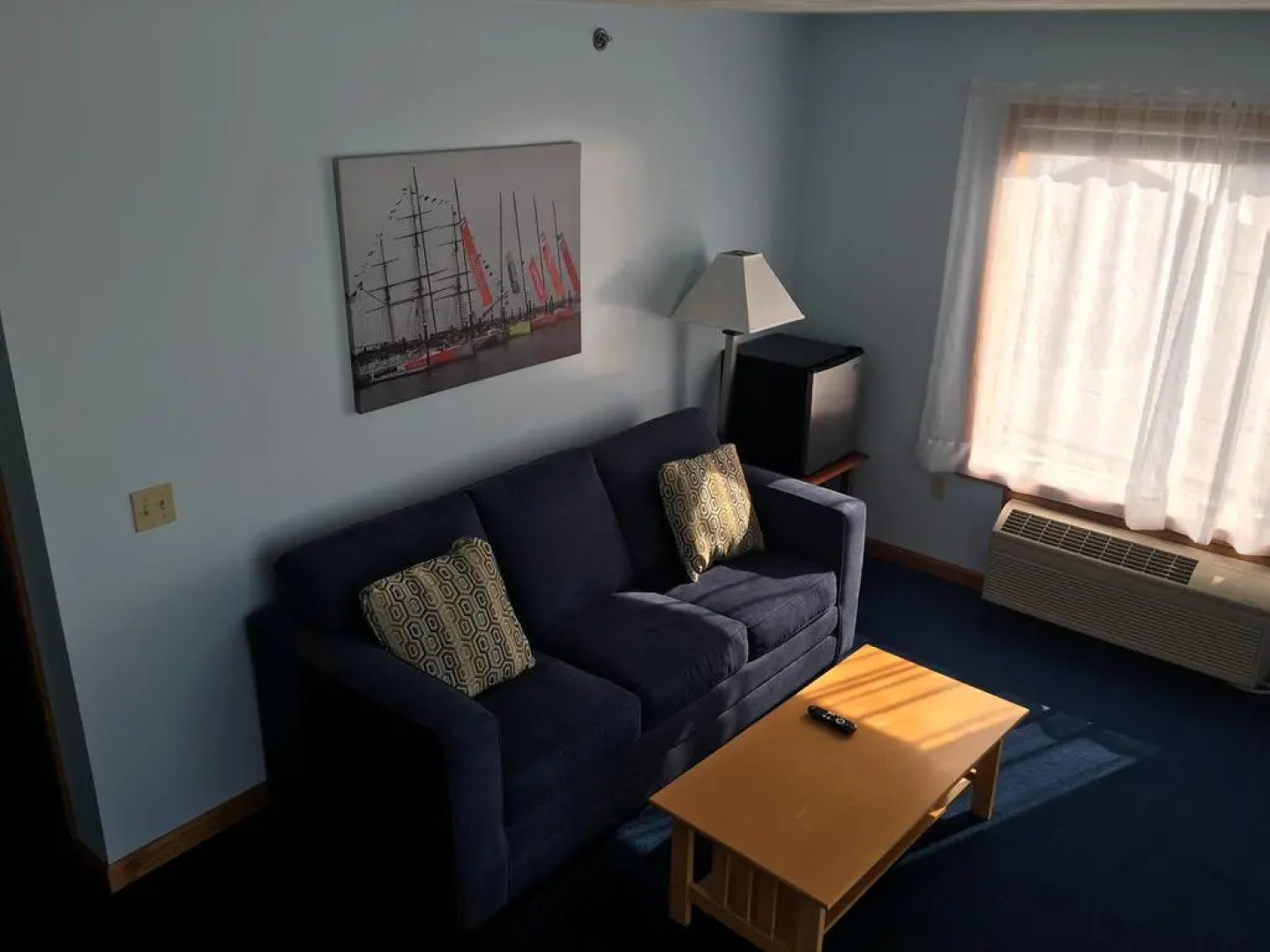 Rhea's Inn By The Sea