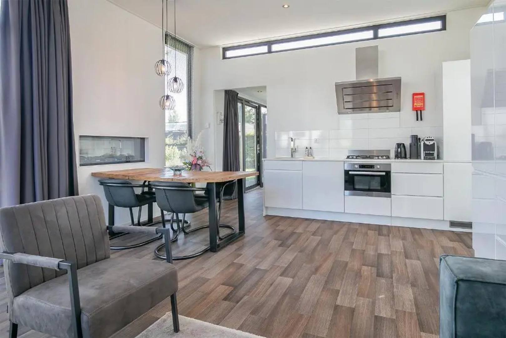 Cube Exclusiv - lakehouse with lakeview