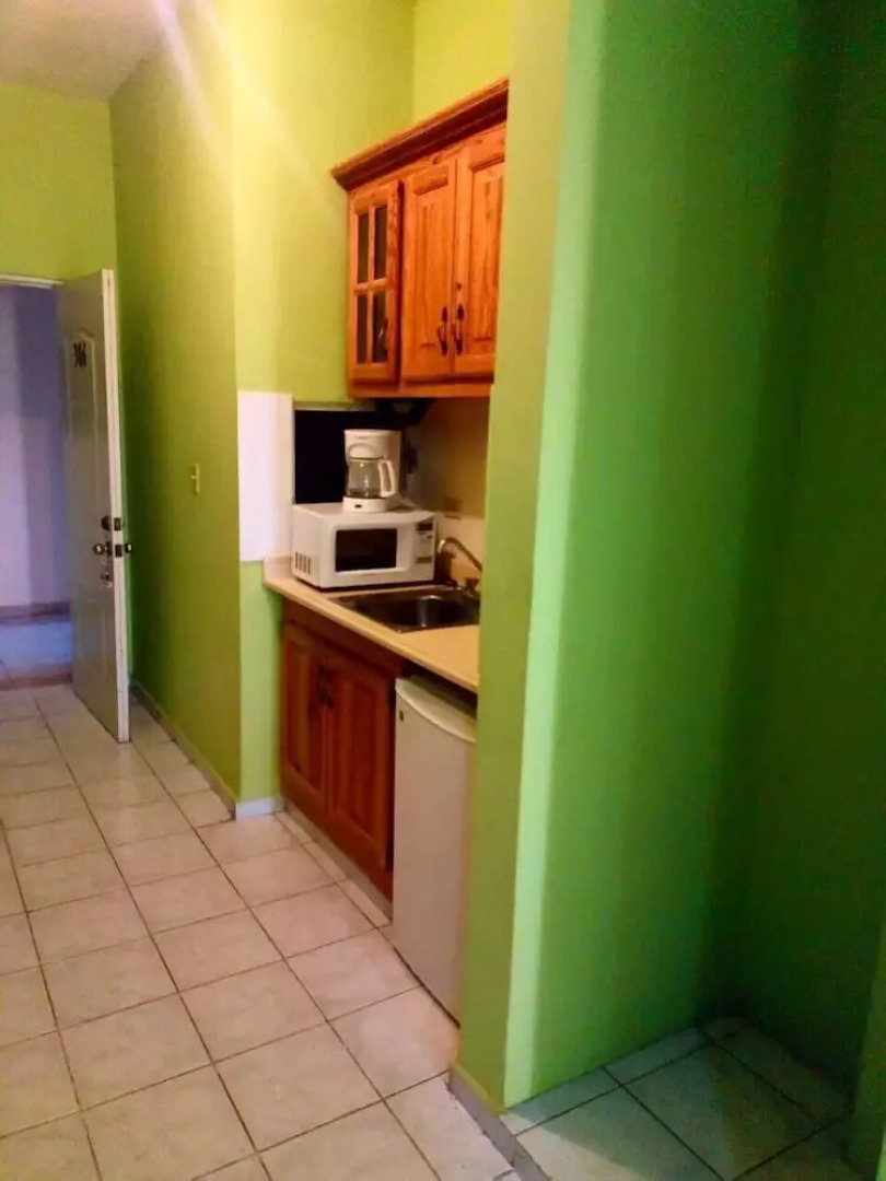 Aparta Hotel Jardines Metropolitanos