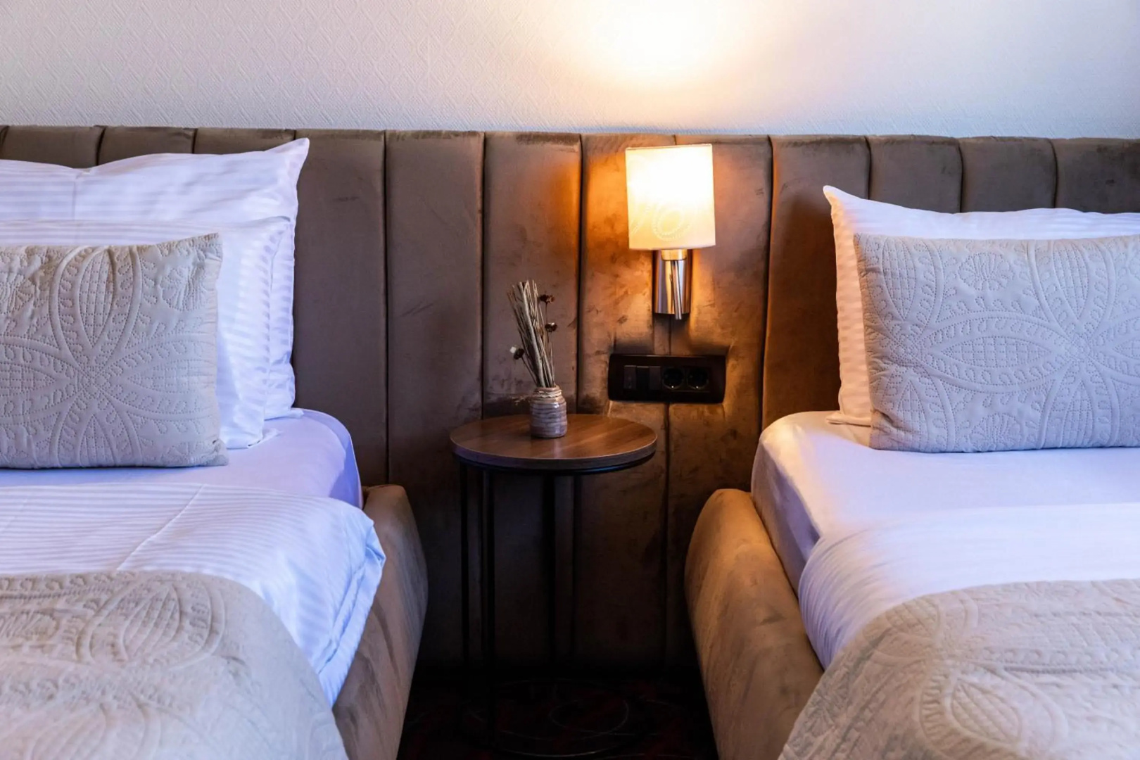 Hotel Sirius