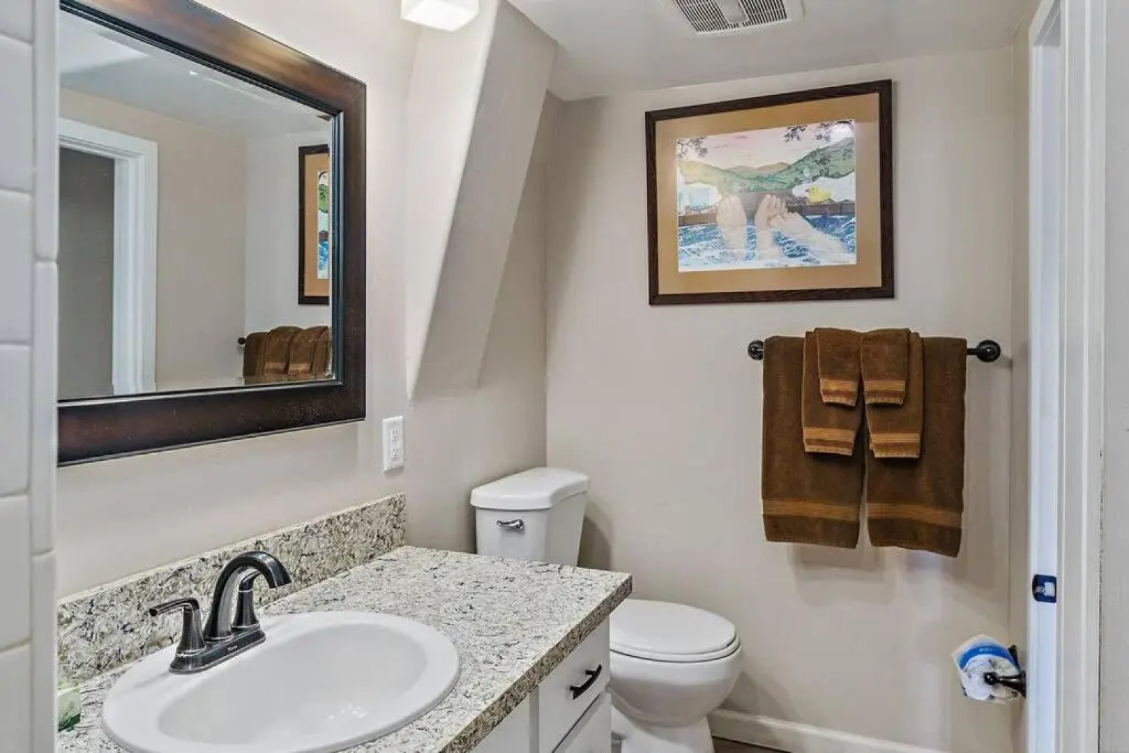 Ocean View Fun Deck Steps To Sandy Beach