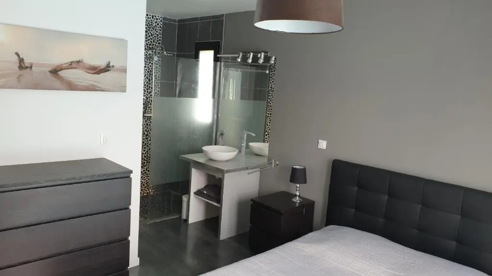 VILLA avec piscine chauffée