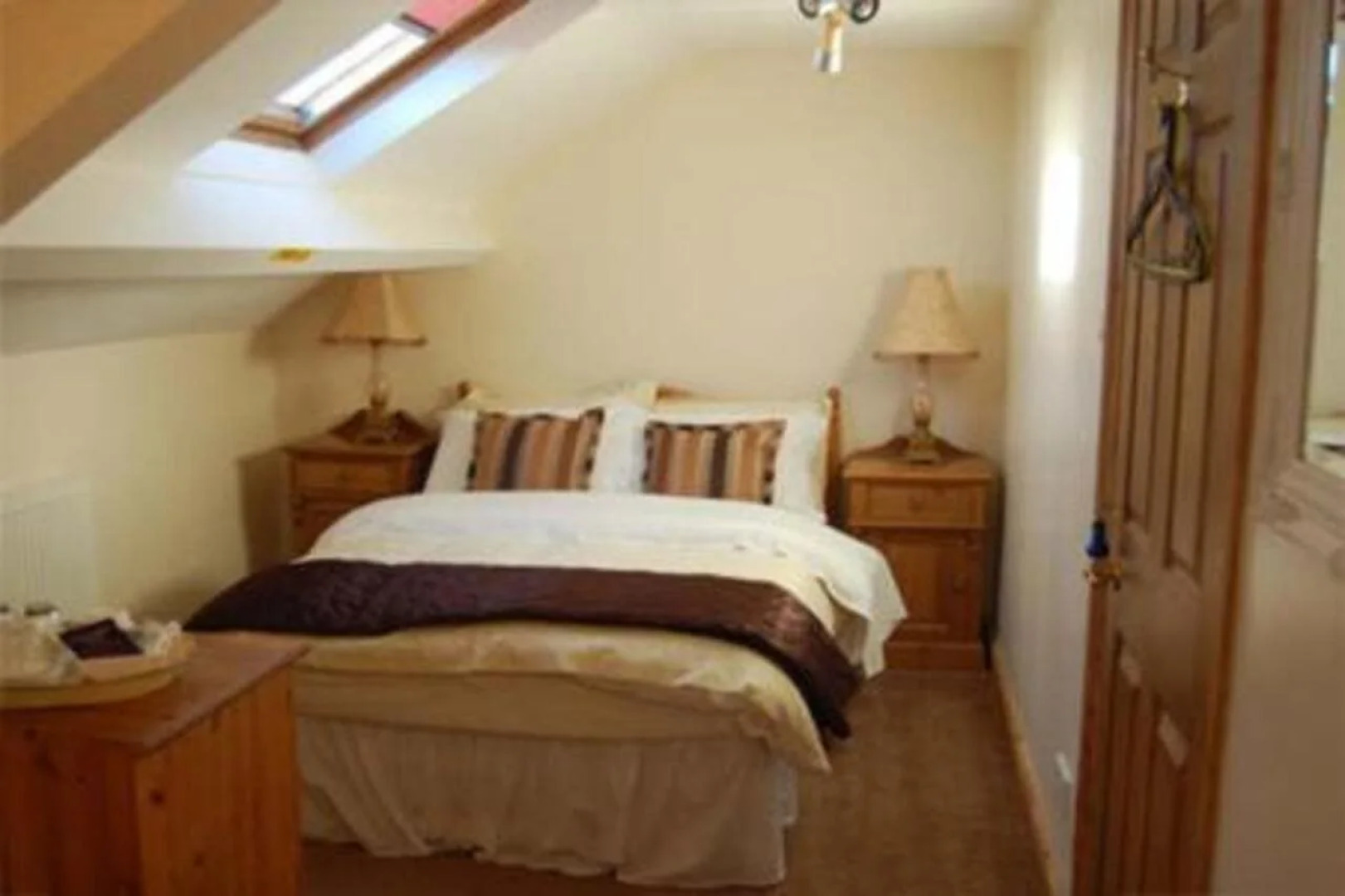 Pinewood Guest House