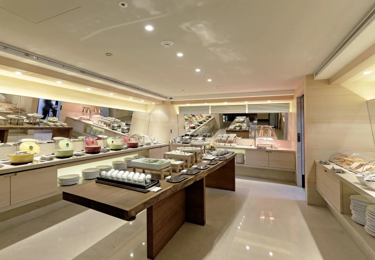 HOTEL COZZI Zhongxiao Taipei