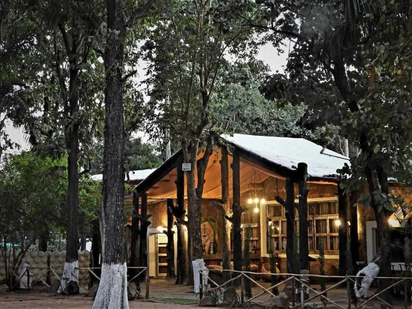 Tigerwoods Kanha Resorts & Spa