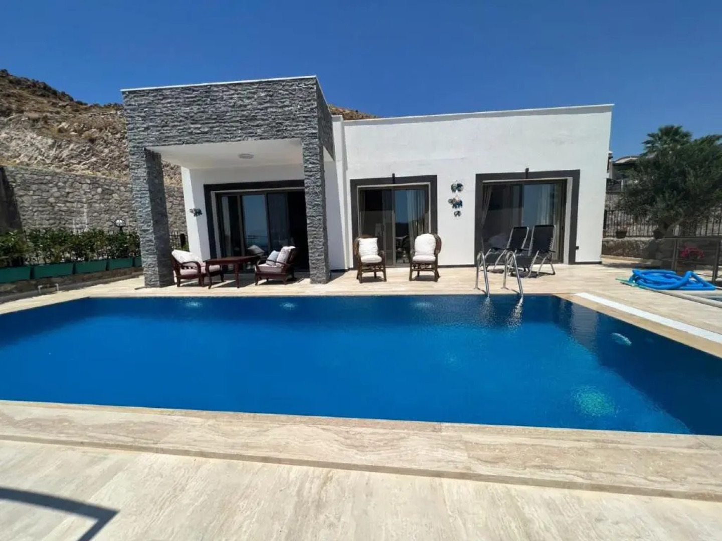 House Within 5 Min Walk to Beach in Akyarlar