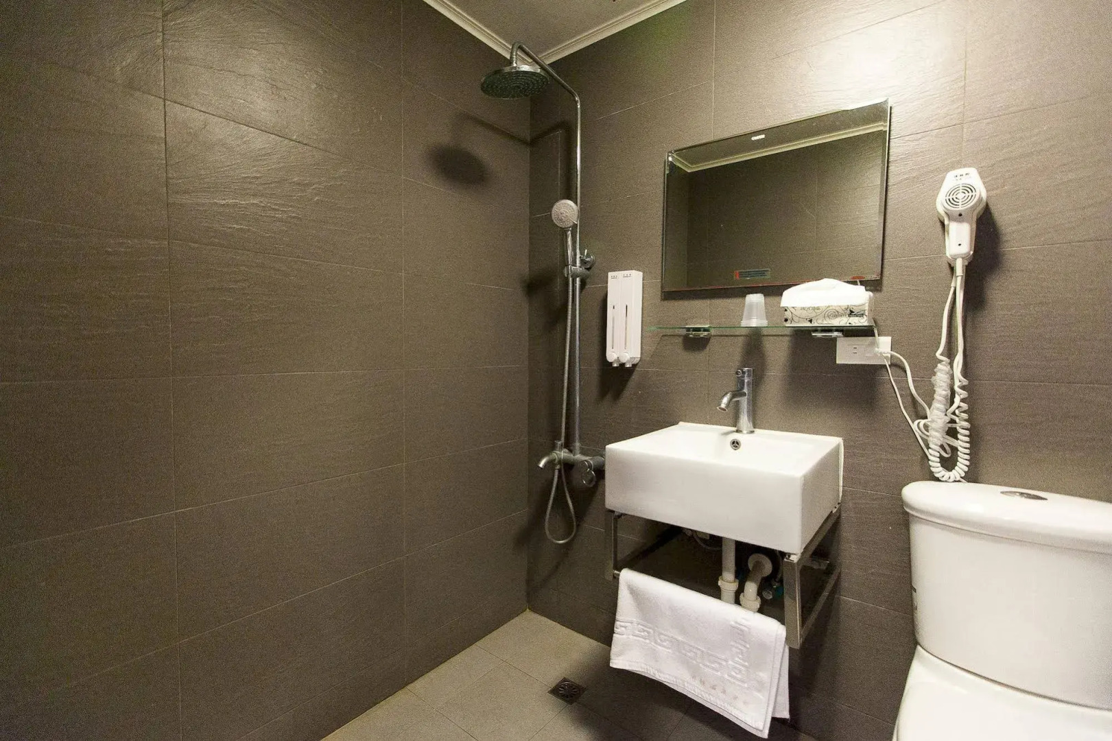 Lan Guei Hot Spring Hotel