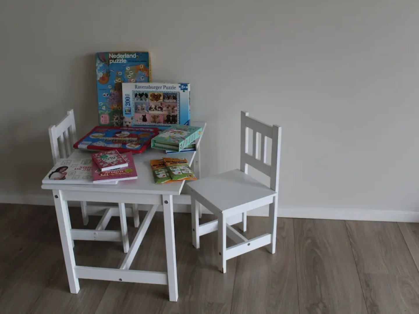 Splendid Holiday Home With Jetty, Waterfront Terrace, Garden