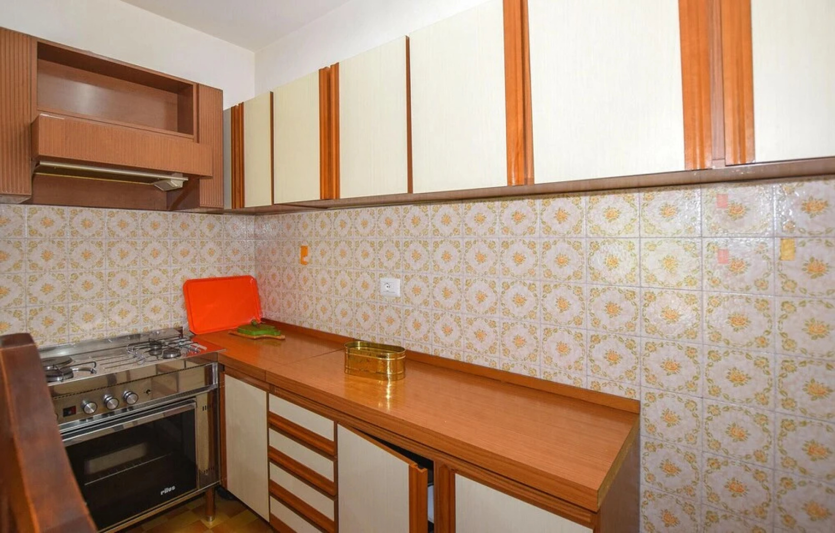 Nice Apartment in Saint Pierre With 1 Bedrooms and Wifi