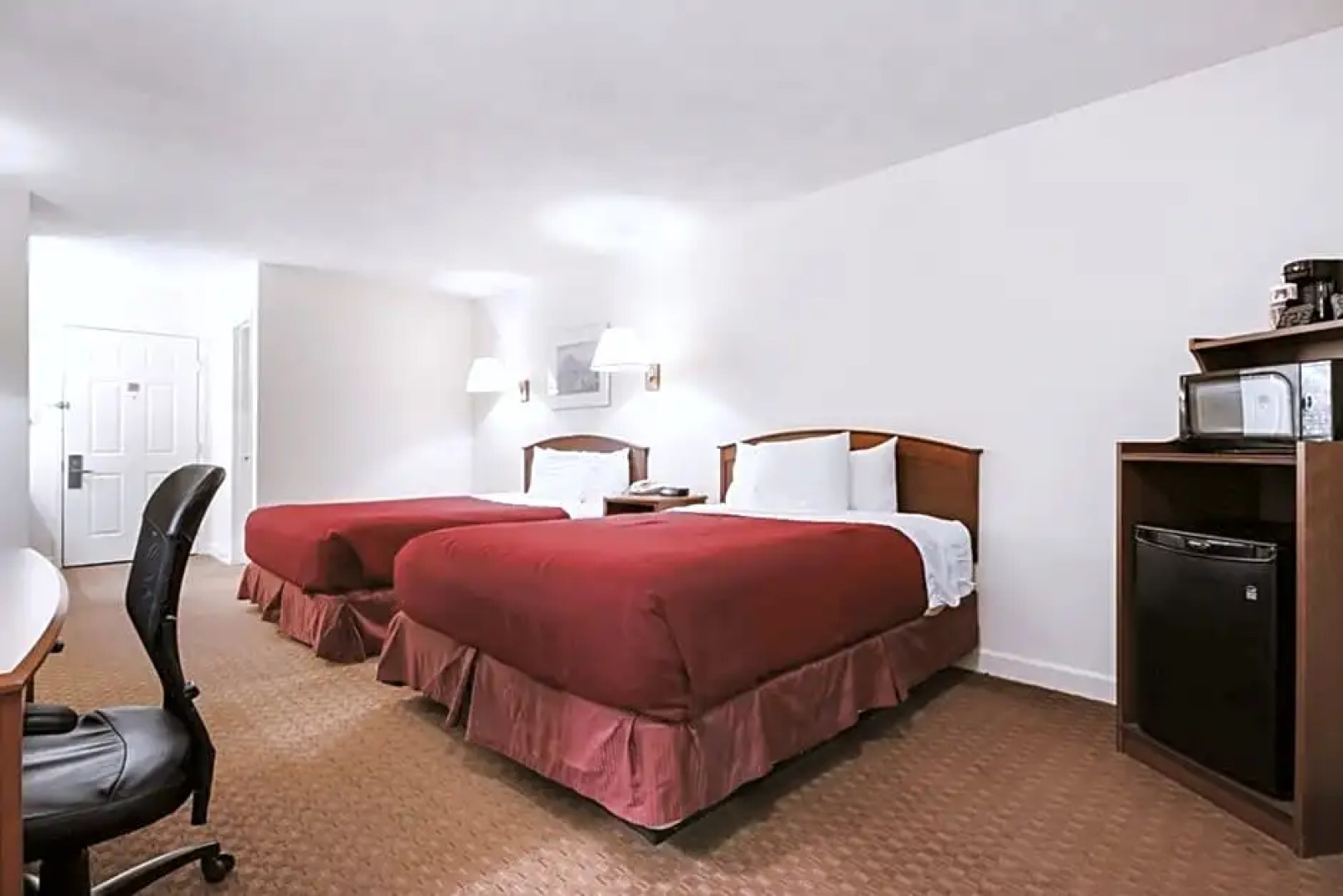 Sky Palace Inn & Suites McCook
