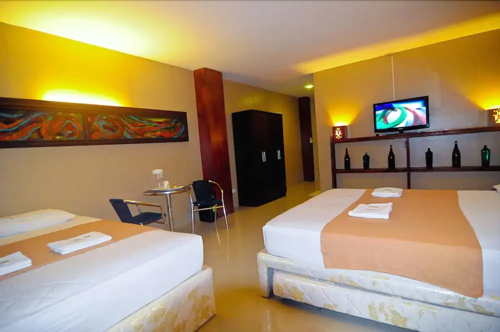 Royal Coast Tourist Inn and Restaurant