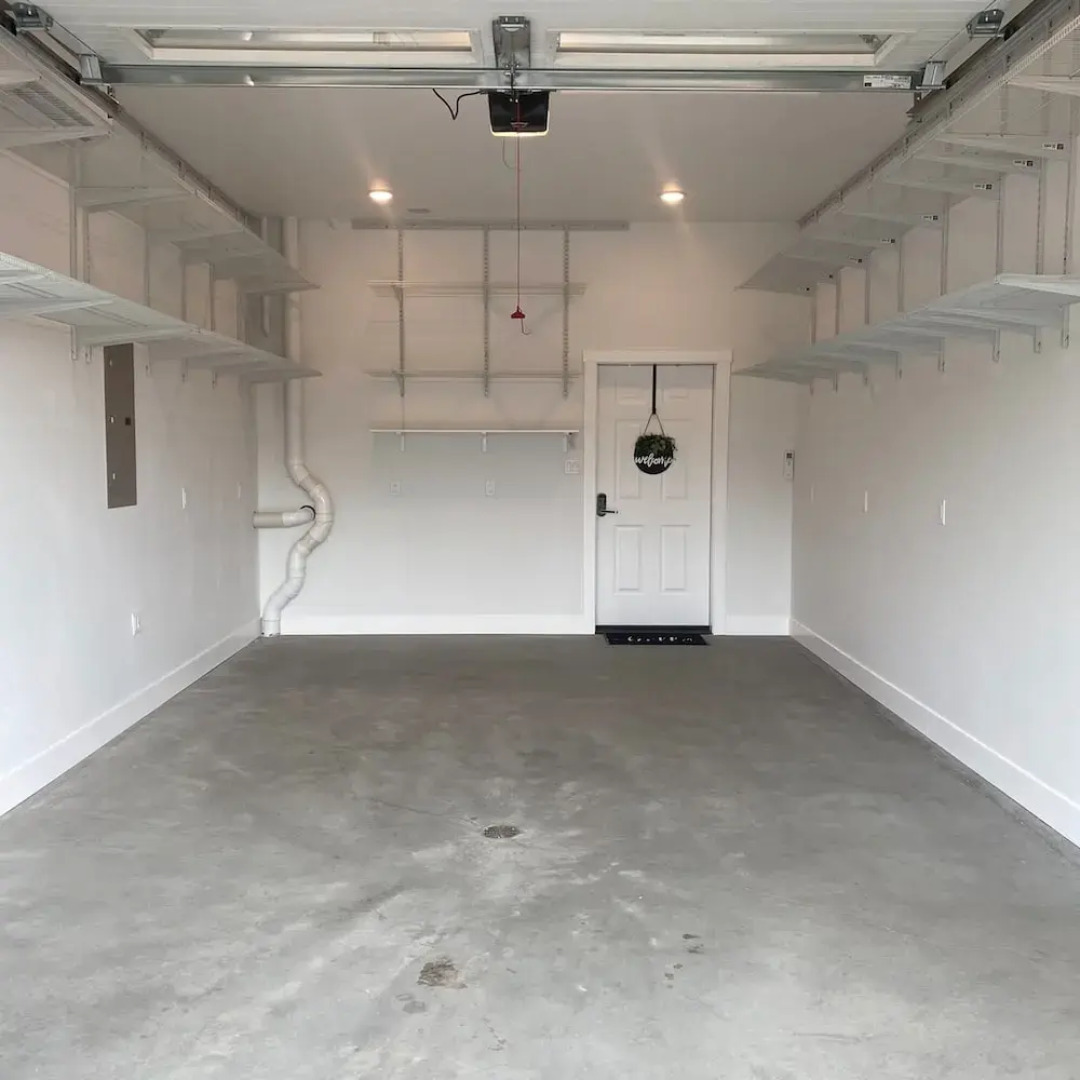 Creek 15 min to Purgatory Garage Parking