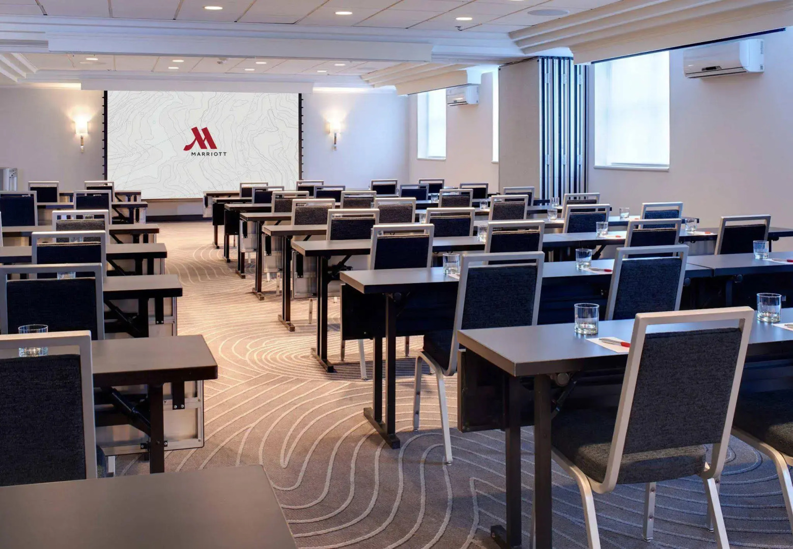 Chicago Marriott Suites O'Hare