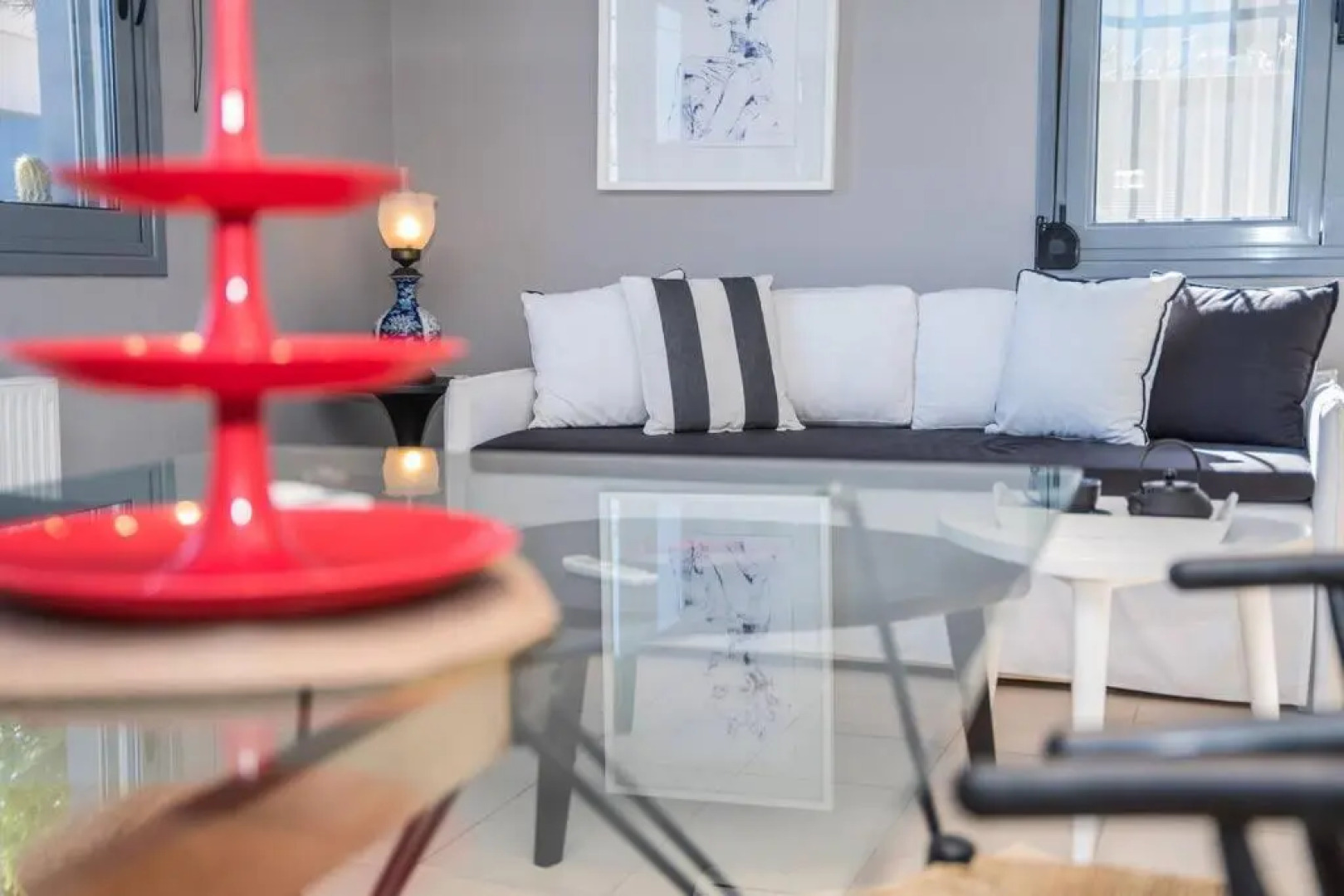 Maya’s residence by the sea w/garden and BBQ