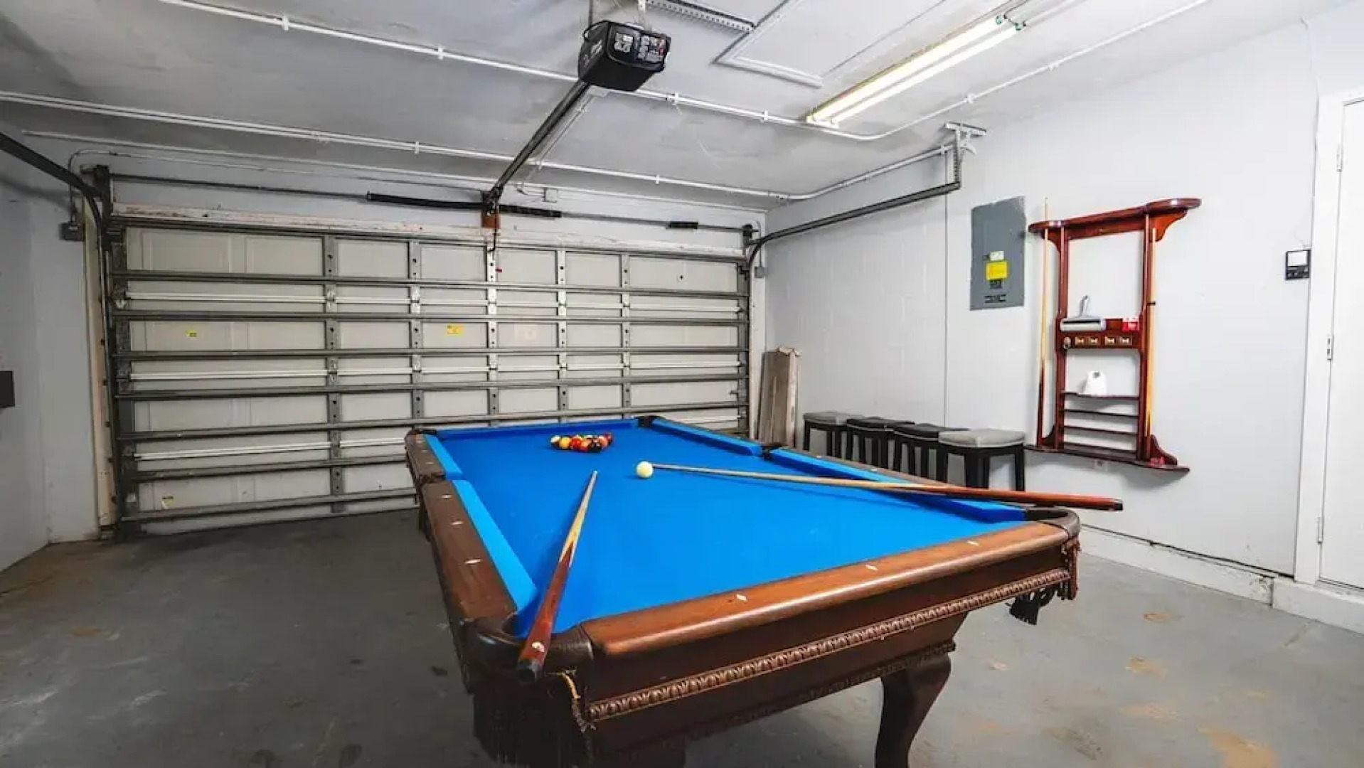 Fun Pool Relax16miles Bushgarden