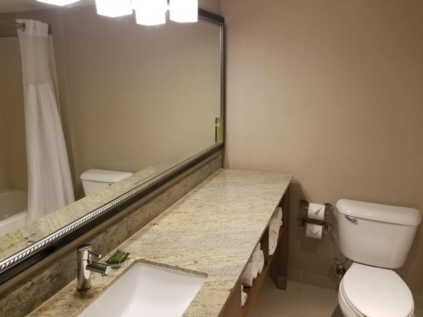 Radisson Hotel Detroit-Farmington Hills