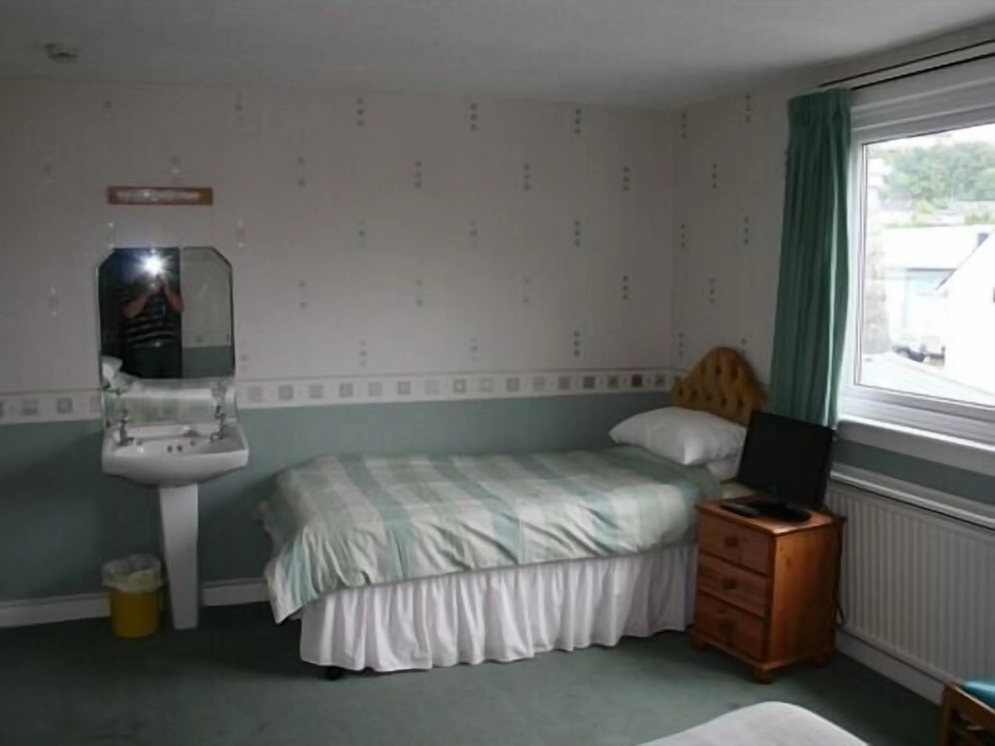 Glenview Guest House