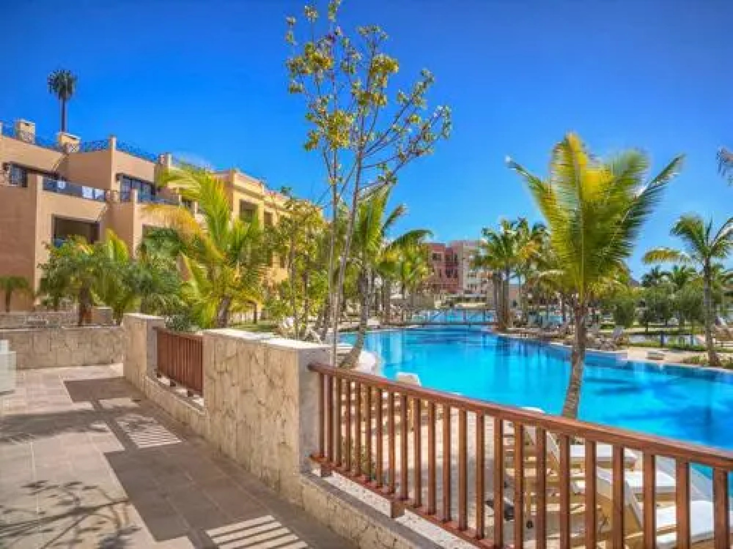 Fishing Lodge CapCana Luxury 4Diamonds