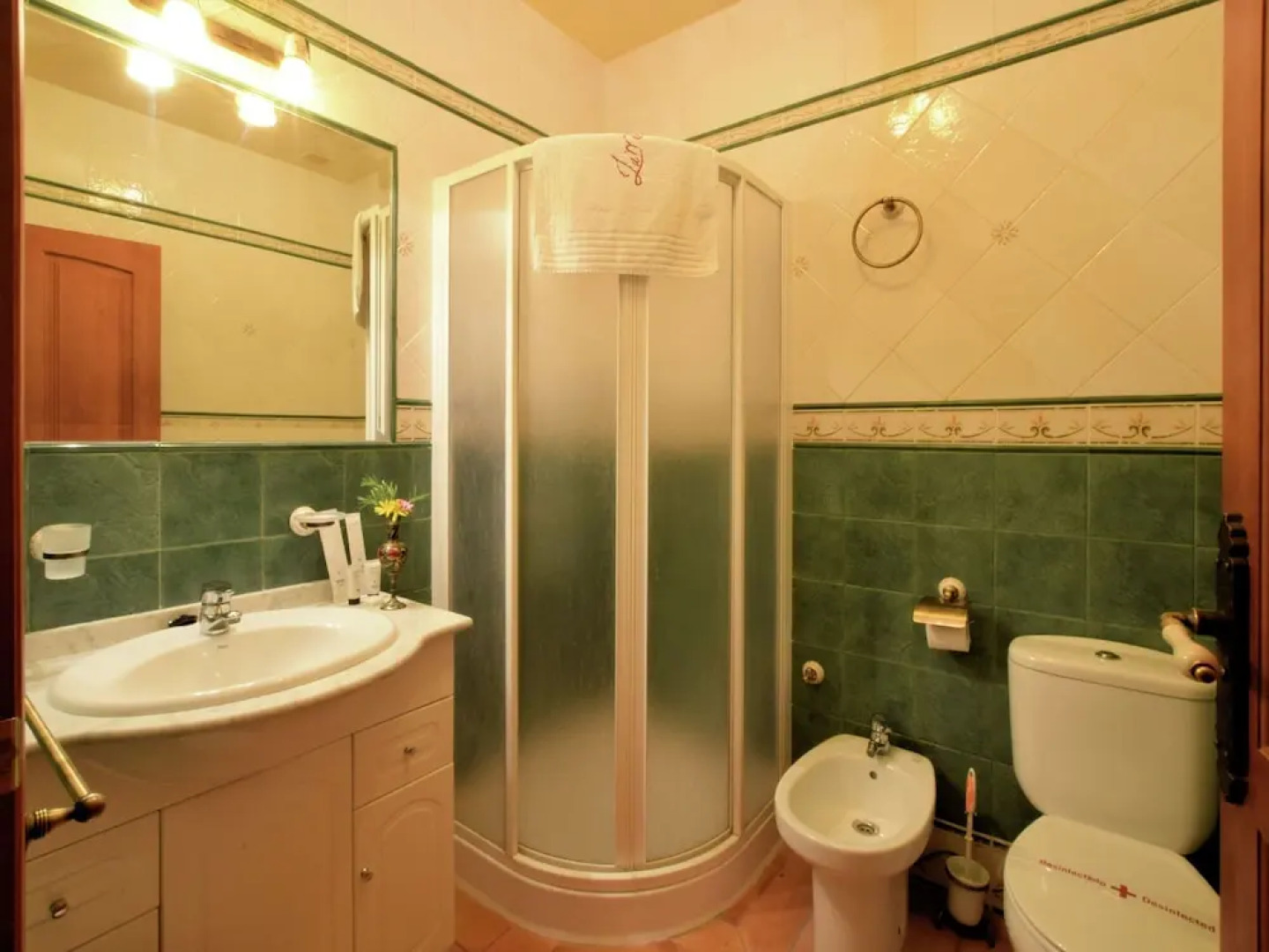 Rustic House With Swimming Pool, Beautifully Situated in Priego de Còrdoba