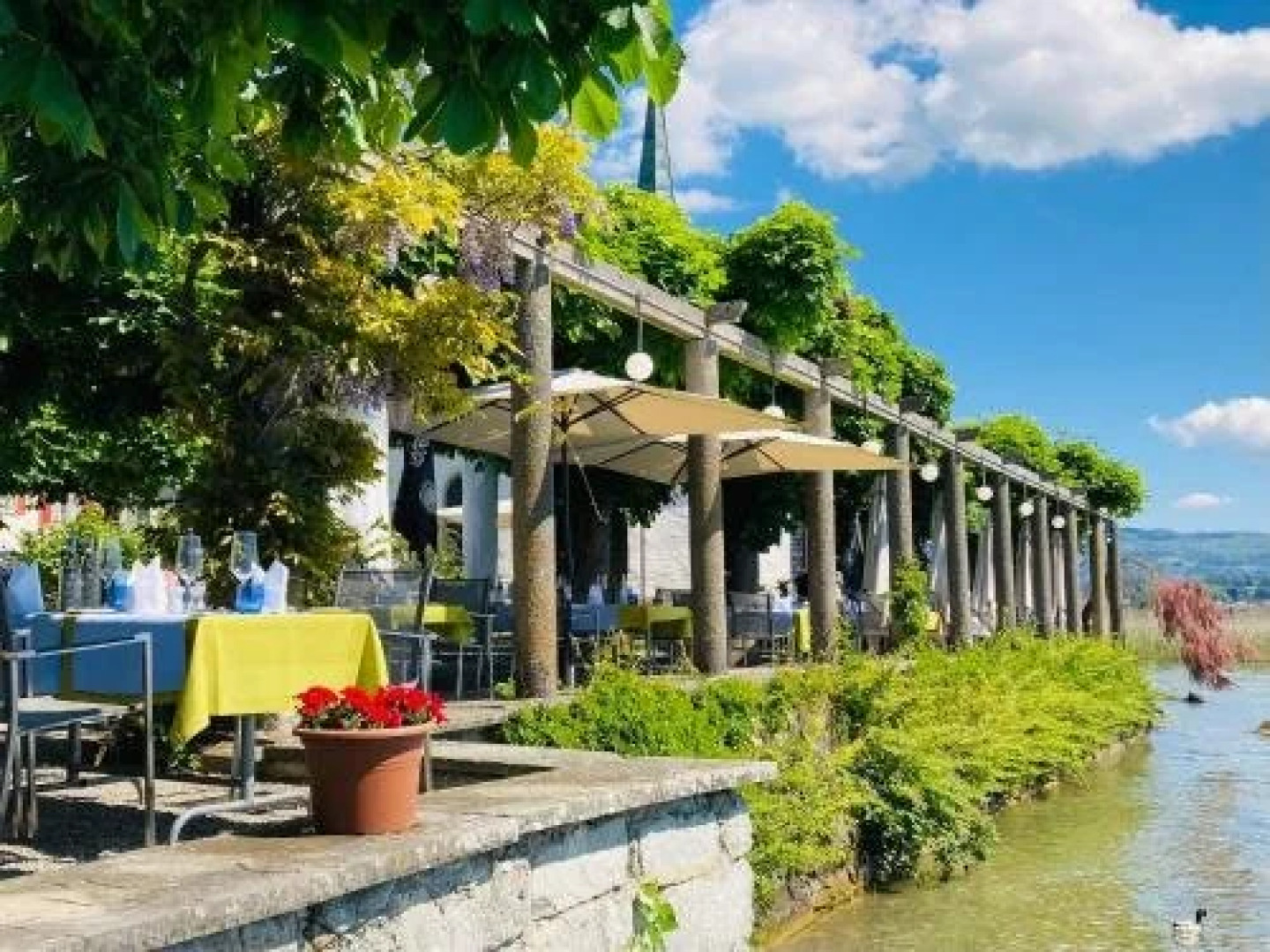 Hotel Restaurant Rössli am Zürichsee