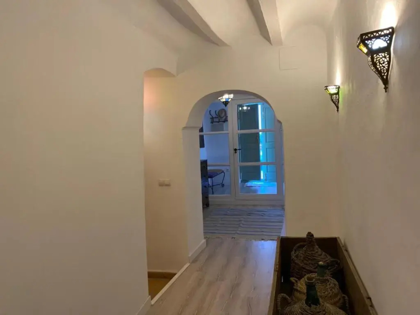 Astarte House 12 pax