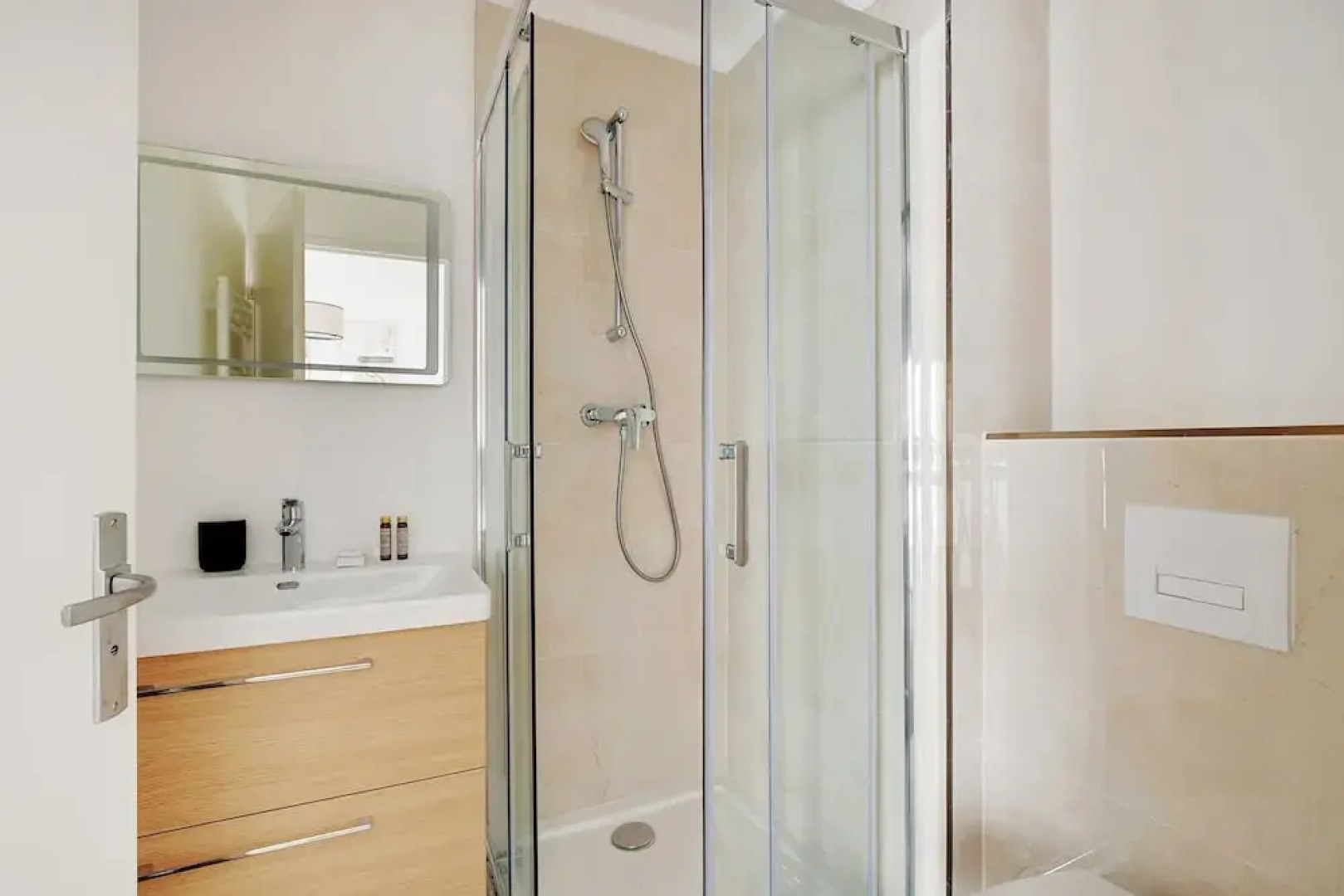 Lovely Duplex -4bd/8p- Nogent-sur-marne