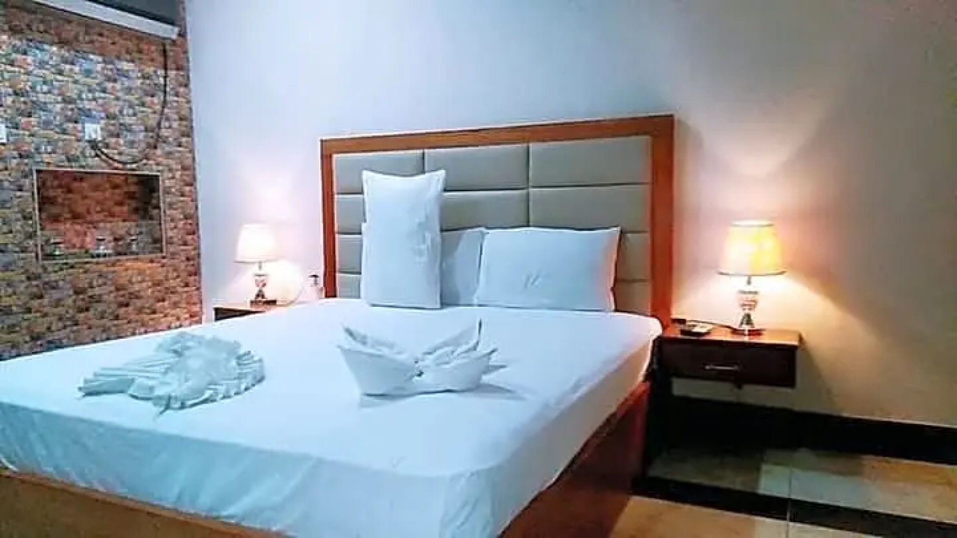 The King Hotel