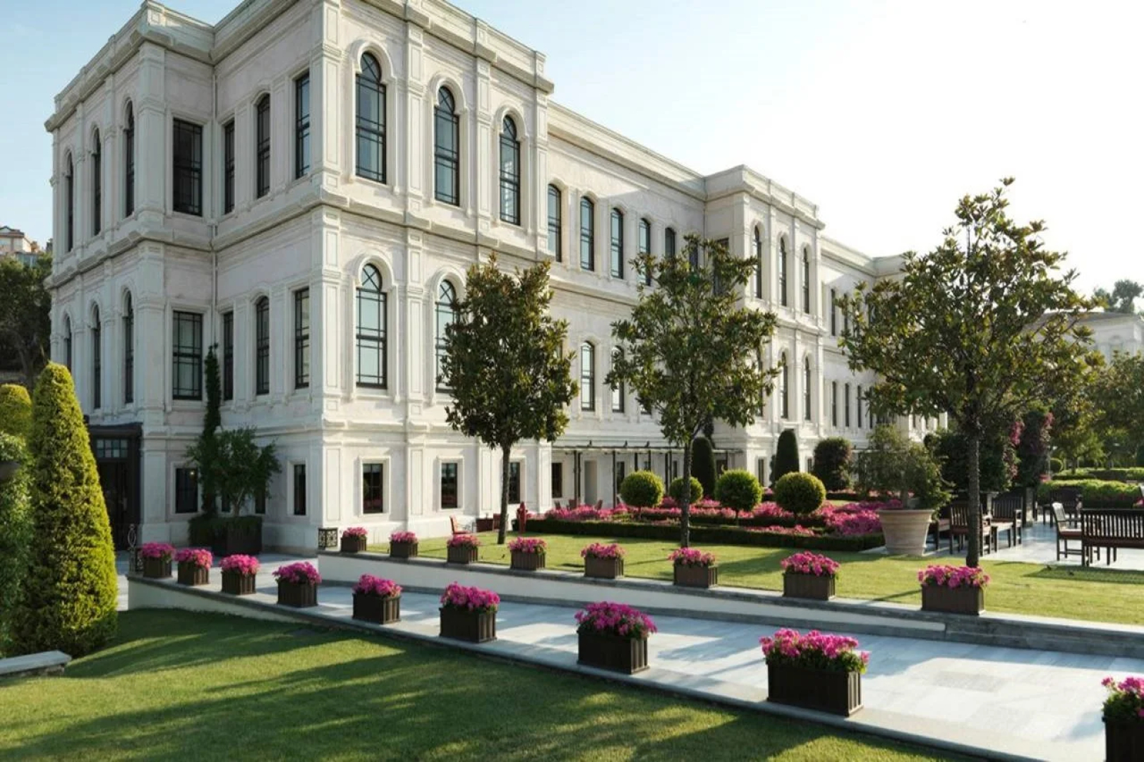 Four Seasons Hotel Istanbul at the Bosphorus