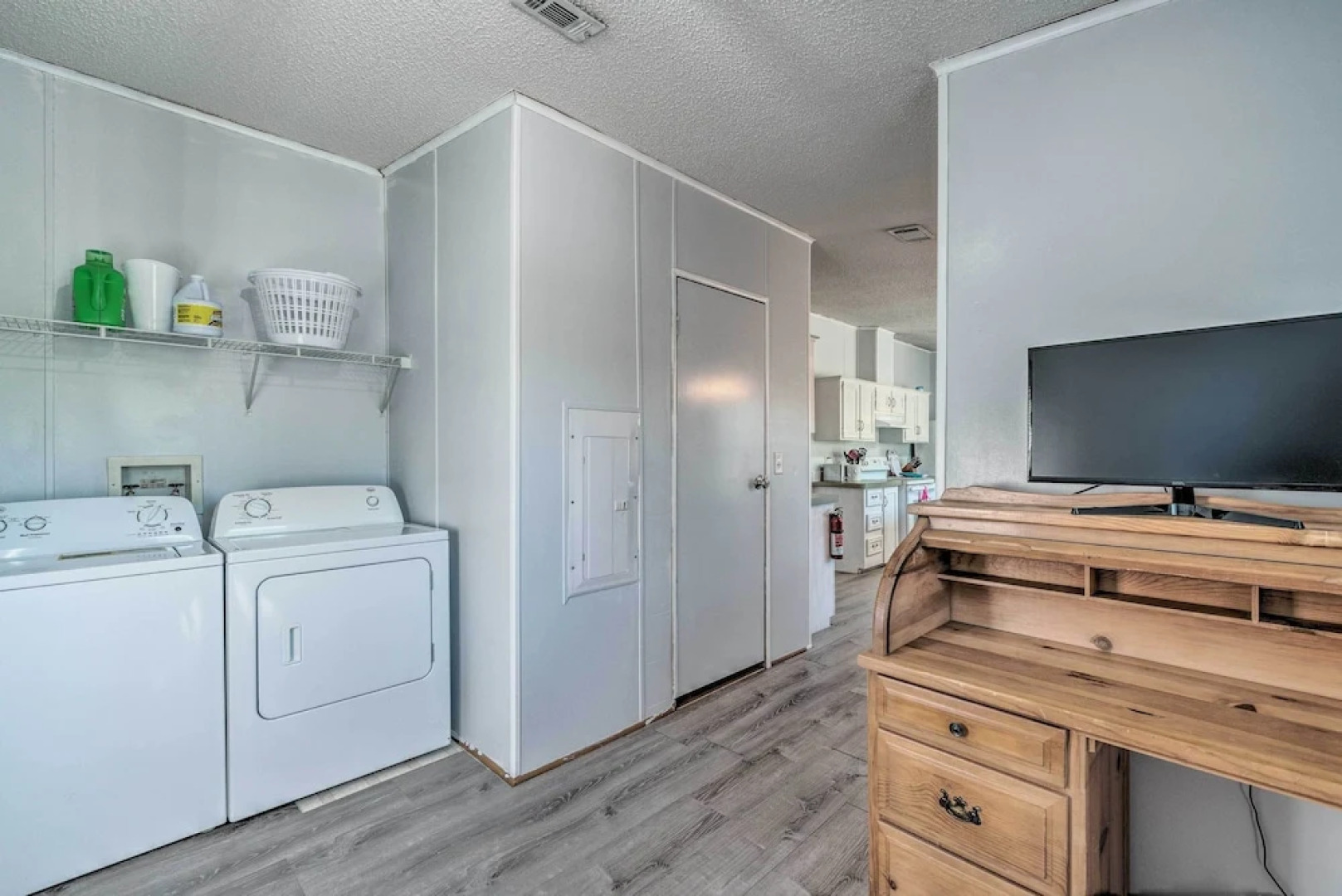 5 Mi to Homosassa Springs Park: Home w/ Yard!