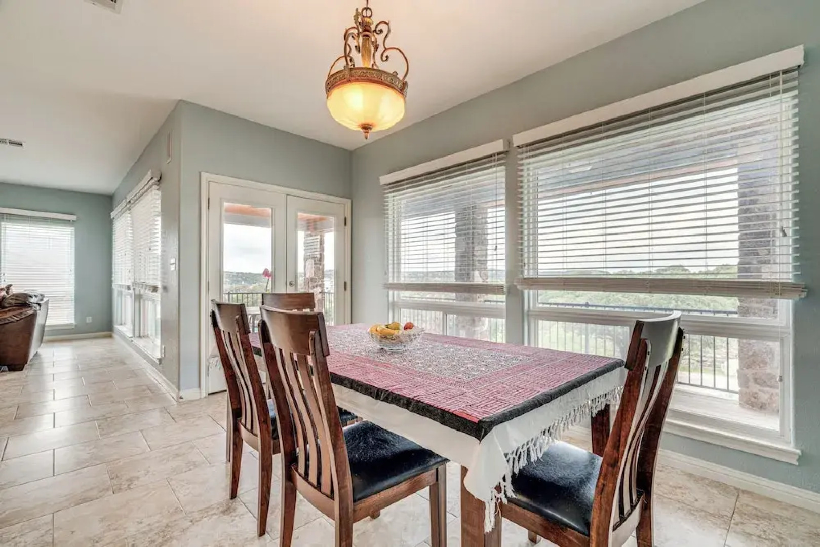 Lago Vista Vacation Rental - Walk to Lake Travis!