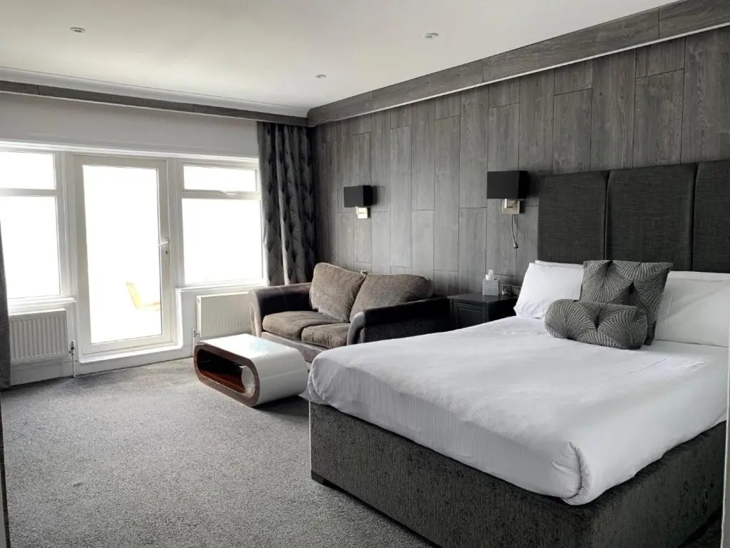 The Cumberland Hotel - OCEANA COLLECTION